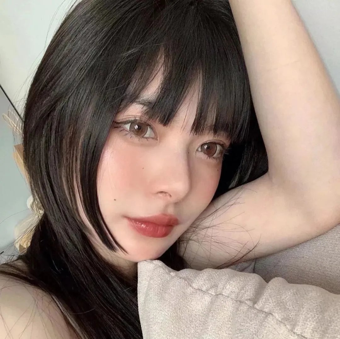 榆木湖边的房子